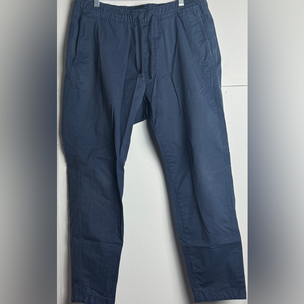 A&F Men’s Joggers
